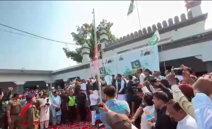 ضلع کونسل جھنگ میں یوم آزادی کی پروقار تقریب، قومی پرچم کو سلامی اور شہداء کو خراج عقیدت