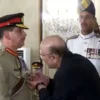 صدر آصف زرداری نے جنرل عامر رضا کو نشان امتیاز ملٹری سے نواز دیا