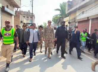 ڈپٹی کمشنر نے چہلم حضرت امام حسینؓ کے موقع پر اور پاک فوج کے افسران کے ہمراہ جھنگ سٹی کے مختلف علاقوں اور جلوس کے روٹس کا دورہ کیا