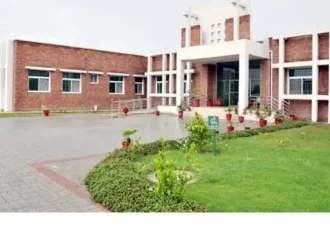 بی ایس کمپیوٹر سائنس کی طالبات کے پریکٹیکل امتحانات میں مبینہ تاخیر، طلبہ کا قیمتی وقت اور والدین کا سرمایہ ضائع ہونے کا خدشہ