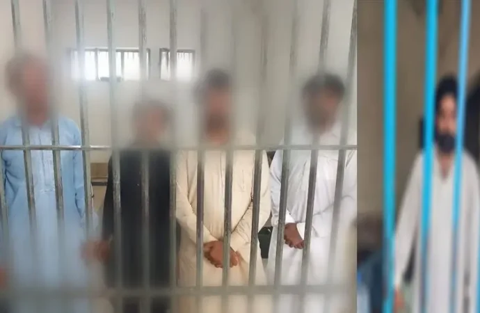 جھنگ میں ٹاؤٹ مافیا کے خلاف بڑا کریک ڈاؤن، 5 ملزمان گرفتار