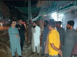 جھنگ: ریل بازار میں پائپ لائن تبدیلی، تاجروں کے تحفظات دور، ایم ڈی واسا کا موقع پر معائنہ