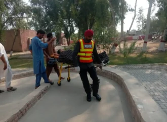 جھنگ میں حادثات،مسافر بس کی موٹر سائیکلوں کو ٹکر، ایک شخص جاں بحق، 5 زخمی؛ پستول کی صفائی کے دوران خاتون گولی لگنے سے زخمی،ریسکیو