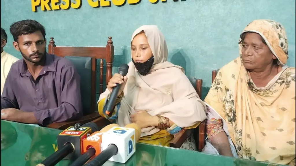 سابقہ شوہر کی مبینہ ہراسانی، وریام والا کی خاتون کا شوہر کے خلاف مقدمات کے اندراج کا دعویٰ، تحفظ کی اپیل