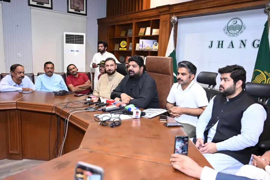 ڈپٹی کمشنرکی پریس کانفرنس، پہلی جھنگ ڈیزرٹ ریلی 16 اکتوبر سے شروع ہوگی، 90 کلومیٹر ٹریک پر جیپ ریس اور تین روزہ ثقافتی فیسٹیول کا انعقاد